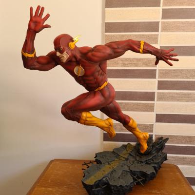 The Flash Premium Format Figure Dc Comics | Sideshow