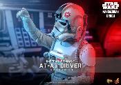 Star Wars: The Mandalorian & Grogu - Hot Toys Imperial Remnant AT-AT Driver MMS Movie Masterpiece Figurine 1/6e 30 cm