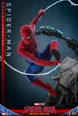Hot Toys Marvel Spider-Man Brand New Day DELUXE 1/6 29cm