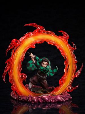 Tanjiro Kamado 28 cm Demon Slayer Kimetsu no Yaiba statuette 1/8  | Aniplex