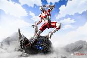 ULTRAMAN VS BLACK KING 1/4 REGULAR EDITION | Pure Arts