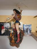 Wonder Woman Exclusive Premium Format Statue | Sideshow