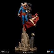 DC Comics diorama 1/6 Superman & Lois 57 cm | IRON STUDIOS