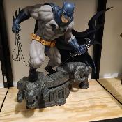 Batman Hush 1/3 Blue version statue | Prime 1 Studio