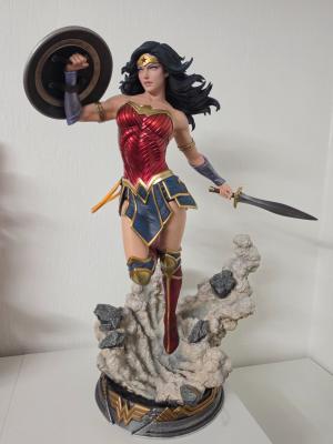 Wonder Woman Rebirth statue resine 1/3 74,7 cm cape amovible | PRIME 1 STUDIO - Depot-Vente