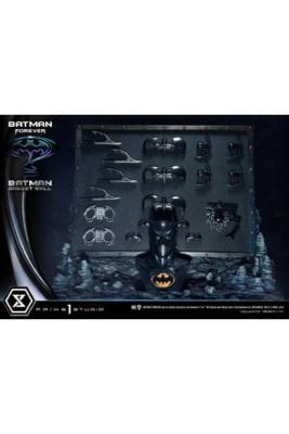 Batman Forever diorama Museum Masterline Series 1/3 Batman Gadget Wall ...