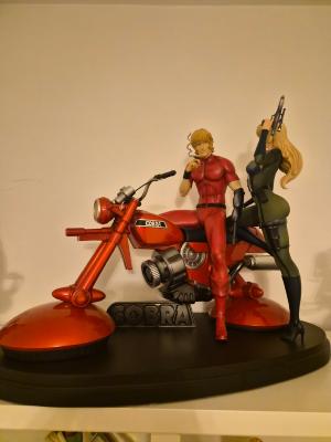 Space Pirate Cobra statuette resine 1/4 Cobra et Jane Royal Spacesuit Ver. 47 cm | FUTURE GADGET CORPORATION