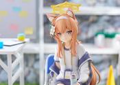 Blue Archive statuette PVC 1/7 Mari Gym Uniform Memorial lobby Ver. 18 cm | PLUM